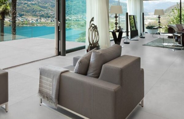 PORCELANATO ACETINADO RT 84X84 BARCELONA PLATA DELTA 2,80