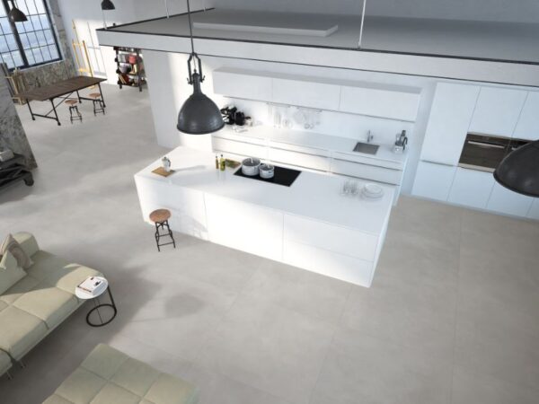 PORCELANATO ACETINADO RT 84X84 BARCELONA PLATA DELTA 2,80