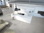 PORCELANATO ACETINADO RT 84X84 BARCELONA PLATA DELTA 2,80