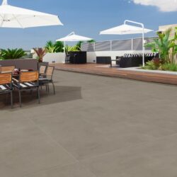 PORCELANATO EXTERNO NATURAL PIAZZA TAUPE 120X120 DELTA (2,88) GRANILHADO