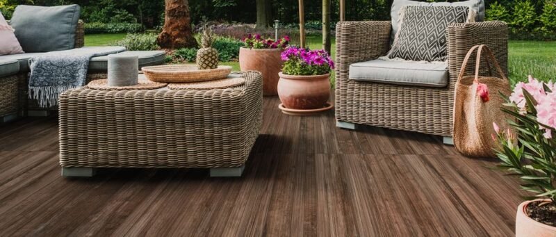 91b1a578-b507-42ad-8dcf-e033e357db39 PORCELANATO RUSTICO RETIFICADO JATOBA DECK 73X73 DELTA (2,65)*