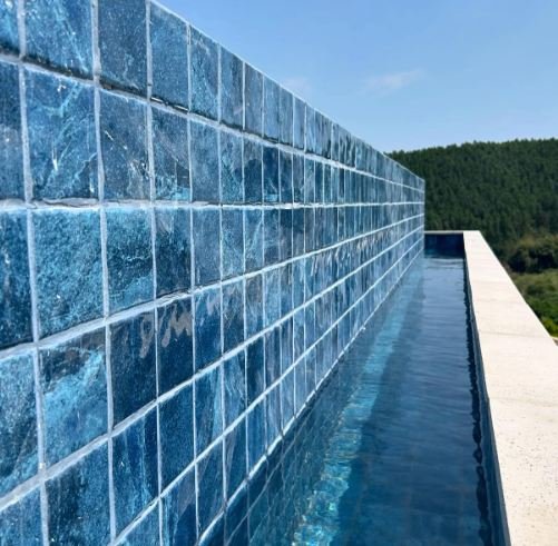 REVESTIMENTO PISCINA/FACHADA 10X10 BRILHO SANCHO BLUE CERAL (2,07)