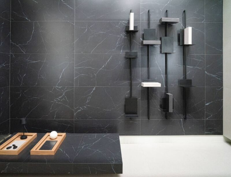 PORCELANATO MARQUINA EBANO NATURAL 90X90 ELIANE (2,43)/